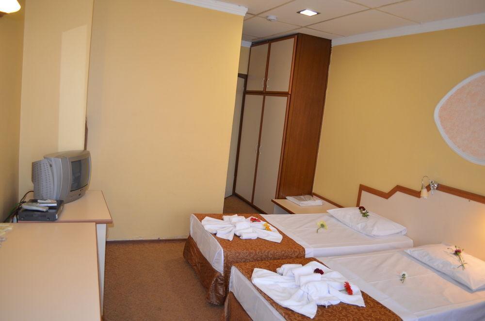 Ayvalik Palas Hotel Экстерьер фото
